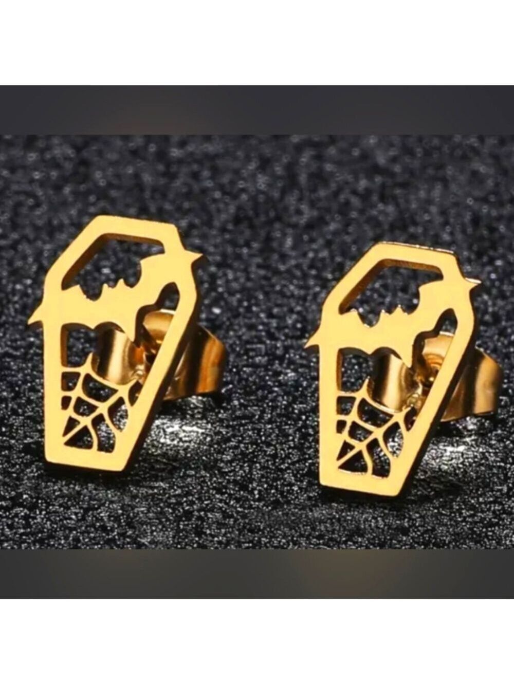 🎃🖤Earrings --Bat in Coffin, Black or 18K Gold plate